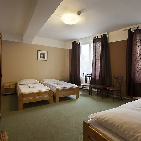 Hotel Otakar 3*