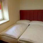 Otakar 3*