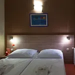 Otakar Hotel